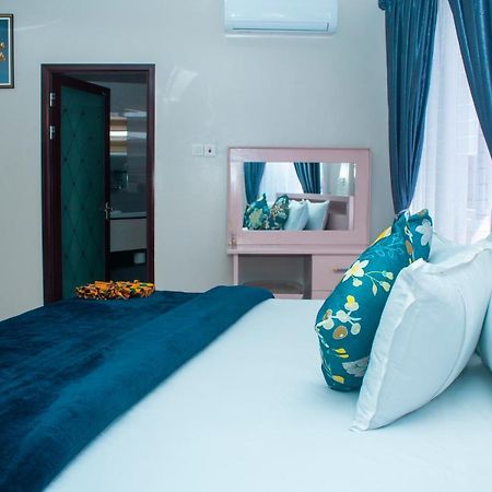 טמה Exotic Palace Hotel מראה חיצוני תמונה