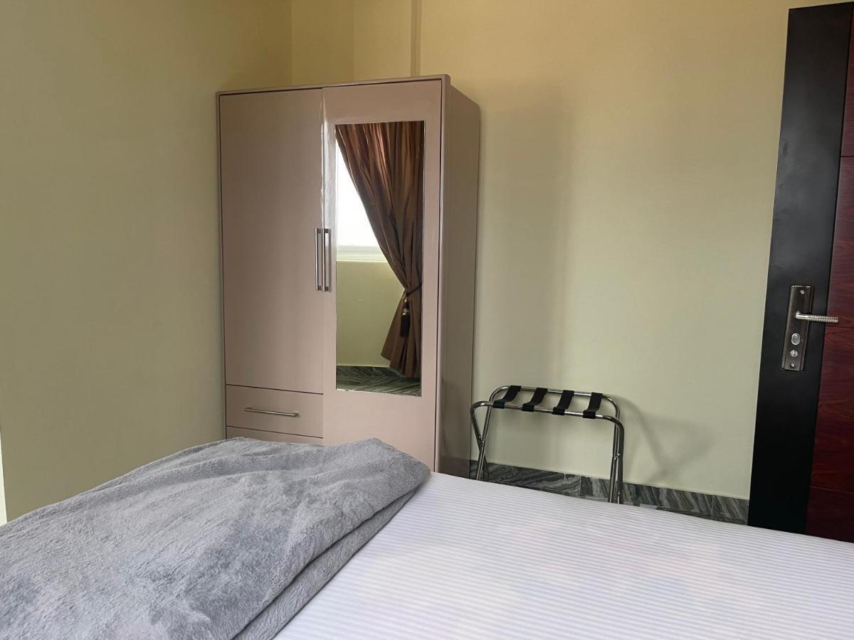 טמה Exotic Palace Hotel מראה חיצוני תמונה