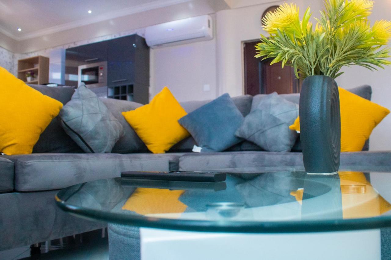 טמה Exotic Palace Hotel מראה חיצוני תמונה